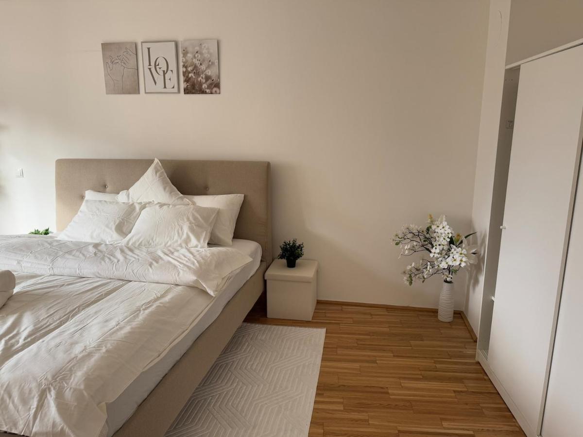 2br, Danube, Central, U6 & S-bahn - Axara Housing Brn 16 Wien