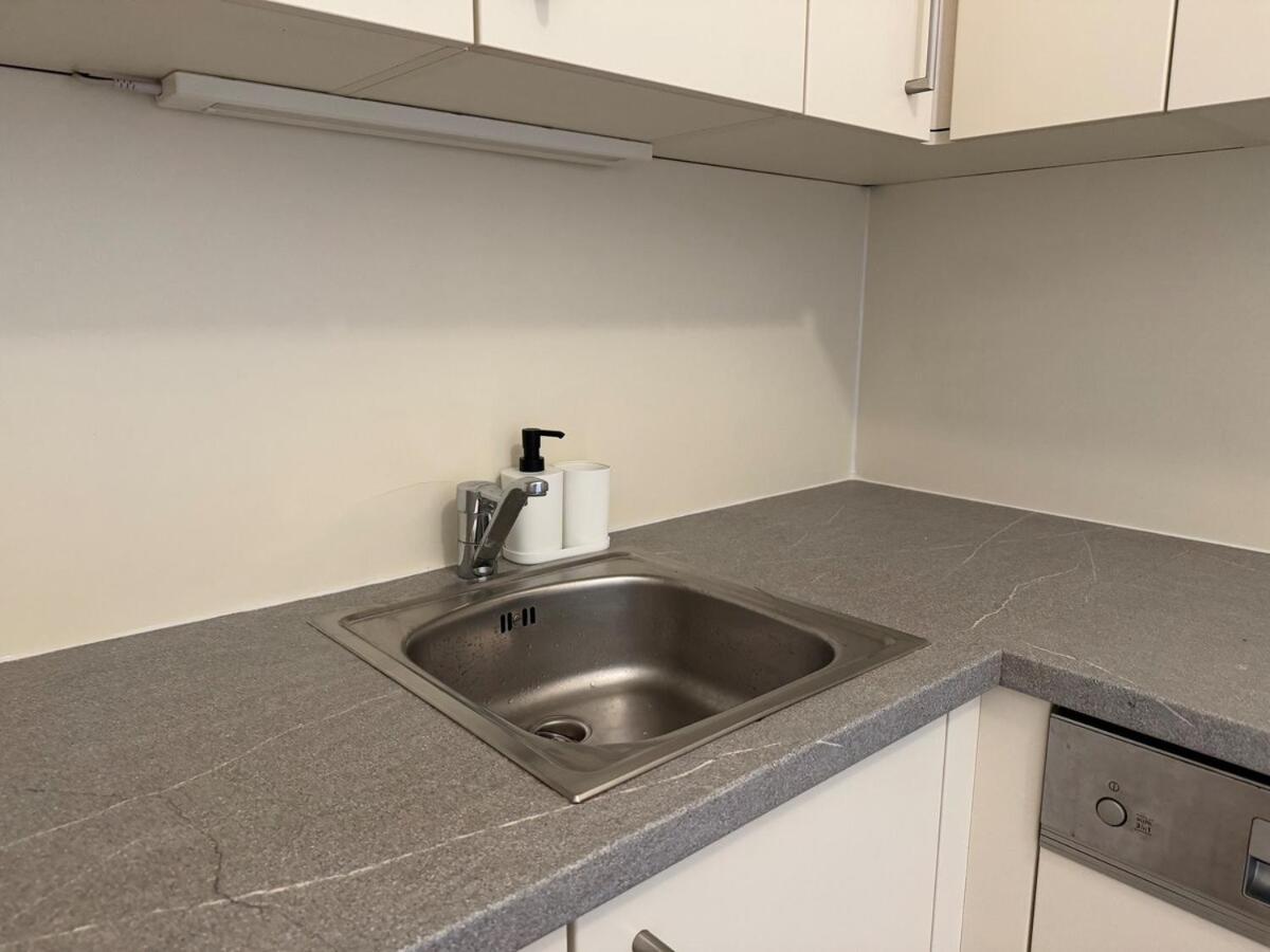2br, Danube, Central, U6 & S-bahn - Axara Housing Brn 16 * Wien