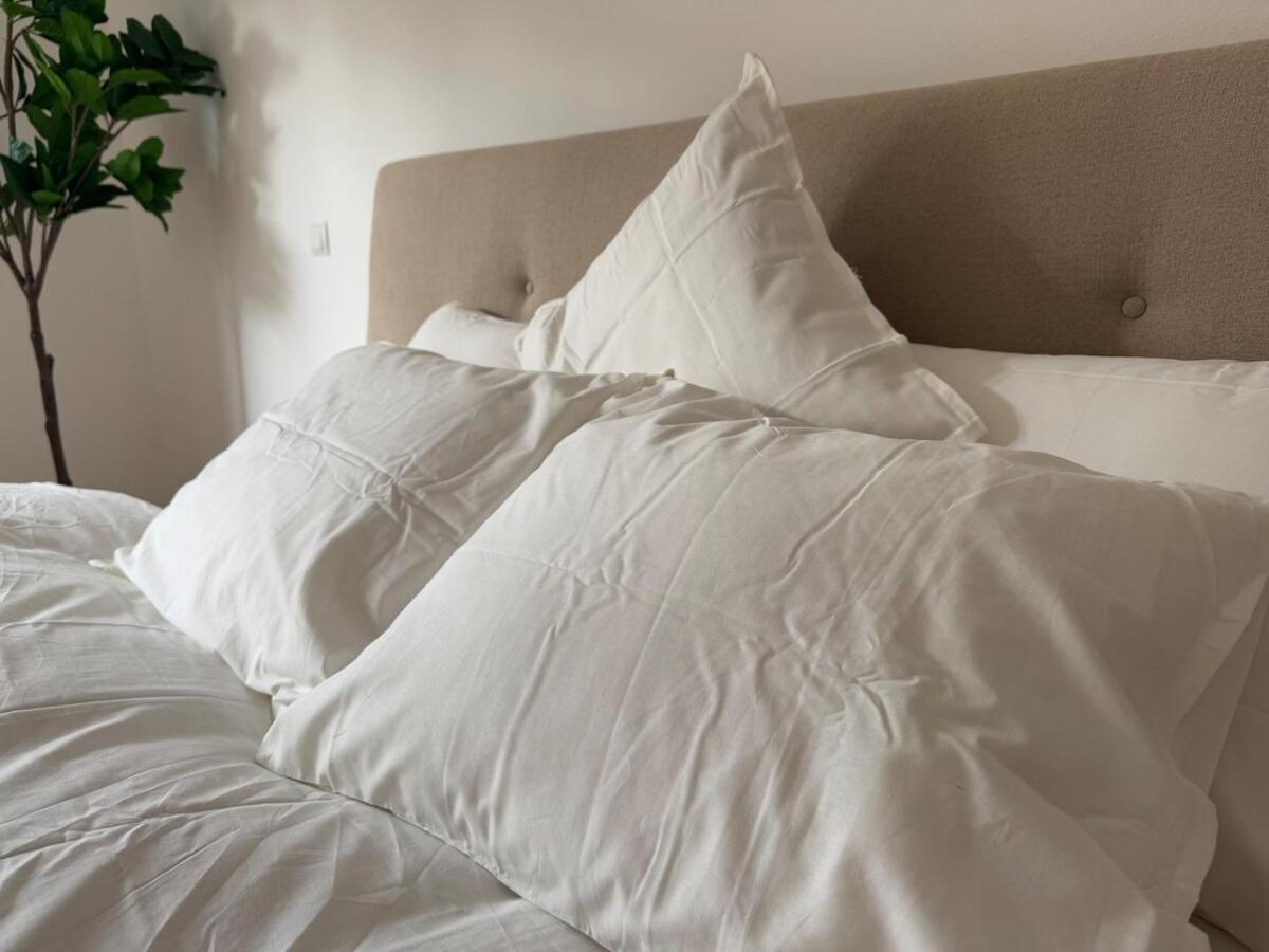 2br, Danube, Central, U6 & S-bahn - Axara Housing Brn 16 Apartment Wien