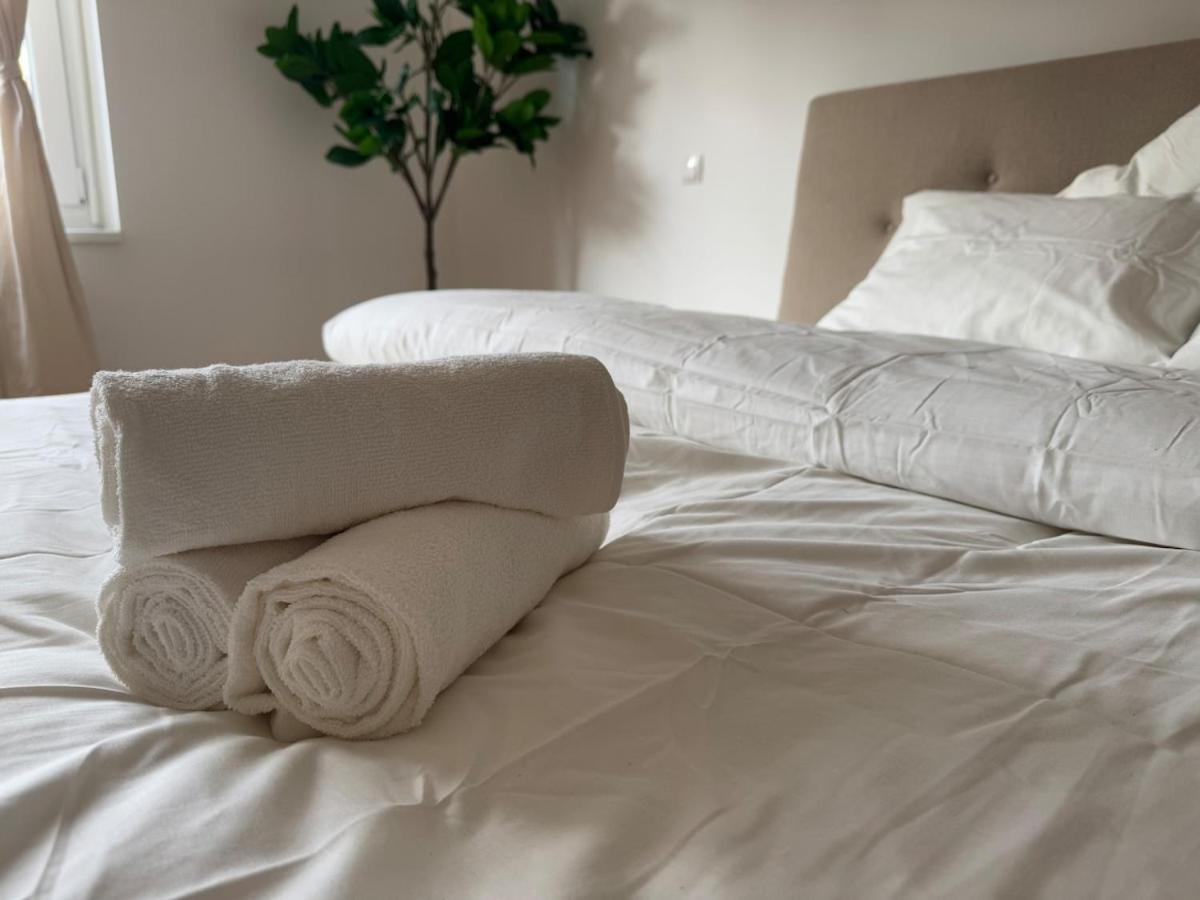 Apartment 2br, Danube, Central, U6 & S-bahn - Axara Housing Brn 16 Wien